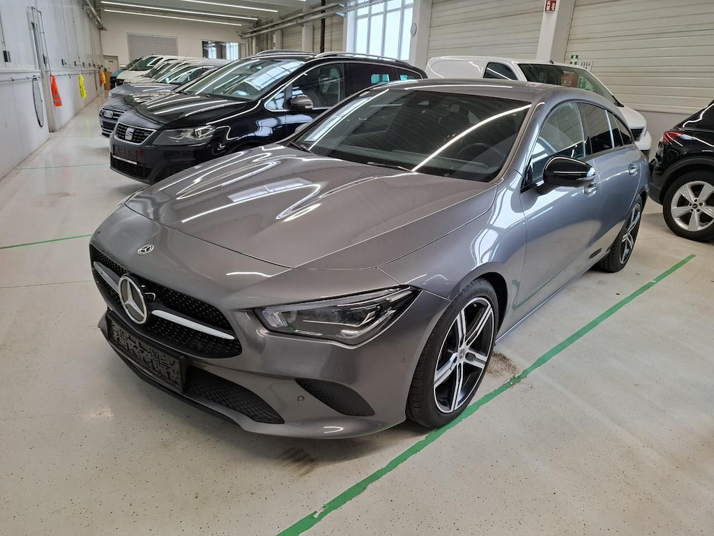 Mercedes-Benz CLA Shooting Brake 220d DCT 140KW